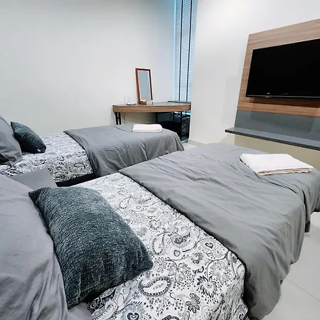 Kozi Square Twin Room With Free Wi-Fi & Carpark Kuching Exterior photo
